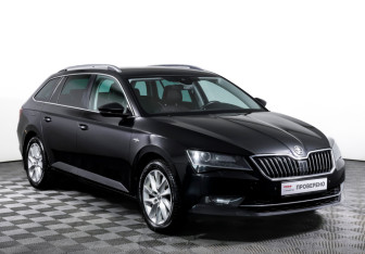 Подержанный автомобиль Skoda Superb Wagon 2016 года (3 фото)