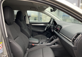 Подержанный автомобиль Skoda Karoq 2022 года (23 фото)