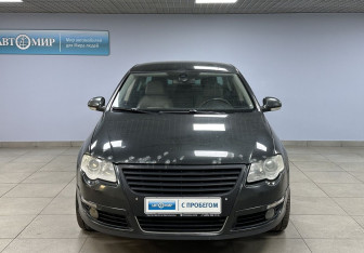 Подержанный автомобиль Volkswagen Passat Sedan 2008 года (2 фото)