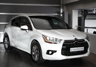 Подержанный автомобиль Citroen DS4 2014 года (3 фото)