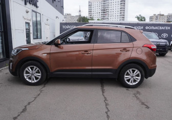 Подержанный автомобиль Hyundai Creta 2017 года (5 фото)