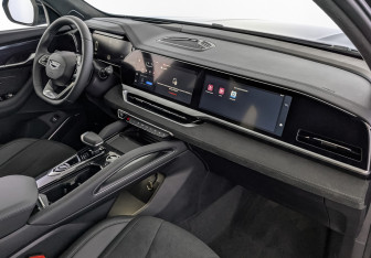 Новый Geely Monjaro 2025 (9 фото)