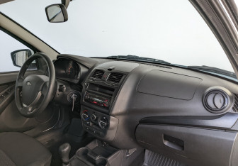 Подержанный автомобиль LADA (ВАЗ) Granta Sedan 2023 года (2 фото)