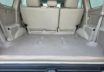 Подержанный автомобиль Toyota Land Cruiser Prado 2006 года (20 фото)