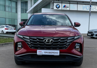 Подержанный автомобиль Hyundai Tucson 2021 года (2 фото)