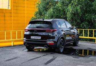 Подержанный автомобиль Kia Sportage 2021 года (4 фото)
