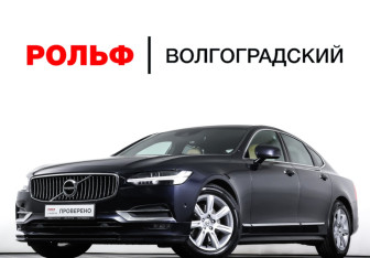 Подержанный автомобиль Volvo S90 2018 года (31 фото)