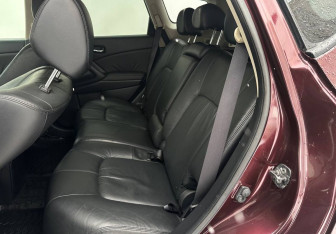 Подержанный автомобиль Nissan Murano Suv 2011 года (10 фото)