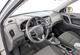 Подержанный автомобиль Hyundai Creta 2020 года (16 фото)