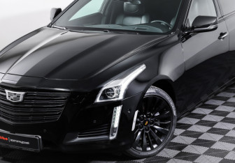 Подержанный автомобиль Cadillac CTS Sedan 2015 года (25 фото)