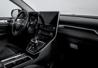Подержанный автомобиль Haval M6 2023 года (4 фото)
