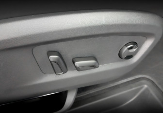 Подержанный автомобиль Volkswagen Multivan 2020 года (23 фото)