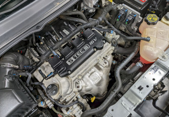 Подержанный автомобиль Chevrolet Cobalt Sedan 2012 года (9 фото)