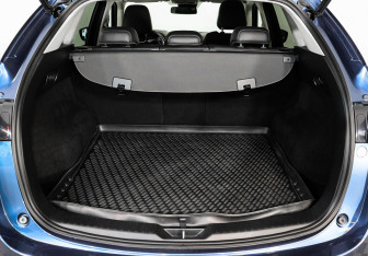 Подержанный автомобиль Mazda CX-5 2017 года (17 фото)