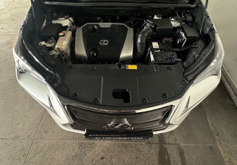 Подержанный автомобиль Lexus NX 2015 года (9 фото)
