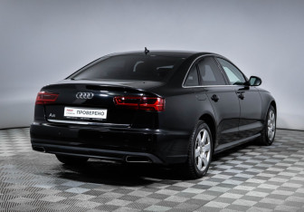 Подержанный автомобиль Audi A6 Sedan 2015 года (5 фото)