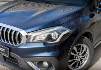 Подержанный автомобиль Suzuki SX4 Hatchback 2019 года (17 фото)