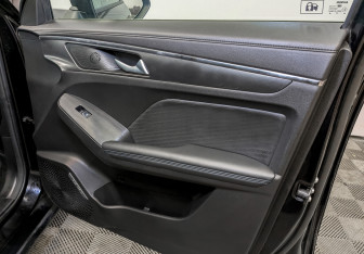 Подержанный автомобиль Haval Jolion 2023 года (23 фото)