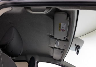 Подержанный автомобиль Renault Logan Sedan 2016 года (23 фото)