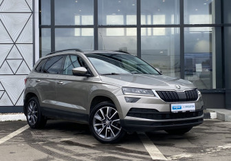 Подержанный автомобиль Skoda Karoq 2022 года (3 фото)