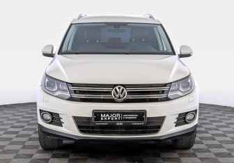 Подержанный автомобиль Volkswagen Tiguan 2012 года (2 фото)