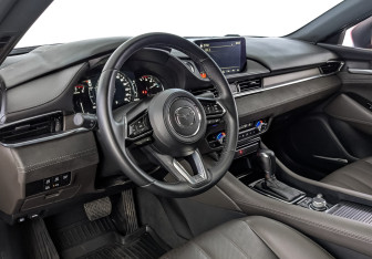 Подержанный автомобиль Mazda 6 Sedan 2023 года (15 фото)