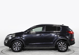Подержанный автомобиль Kia Sportage 2015 года (8 фото)