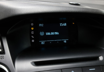 Подержанный автомобиль Ford Focus Hatchback 2016 года (19 фото)