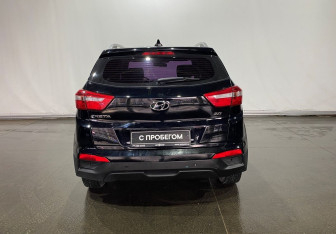 Подержанный автомобиль Hyundai Creta 2016 года (5 фото)