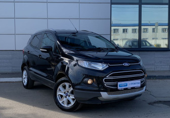 Подержанный автомобиль Ford EcoSport 2014 года (3 фото)