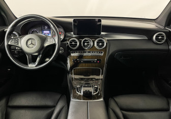 Подержанный автомобиль Mercedes-Benz GLC Coupe 2018 года (12 фото)