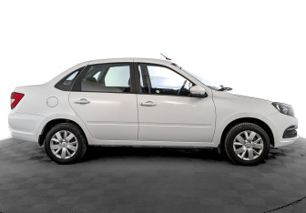 Подержанный автомобиль LADA (ВАЗ) Granta Sedan 2023 года (4 фото)
