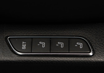 Подержанный автомобиль Changan CS95 2023 года (30 фото)