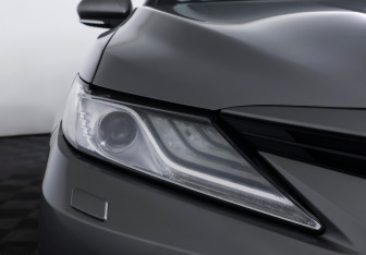 Подержанный автомобиль Toyota Camry Sedan 2022 года (24 фото)