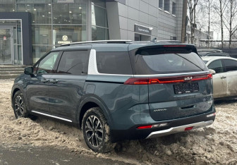 Новый Kia Carnival 2025 (4 фото)