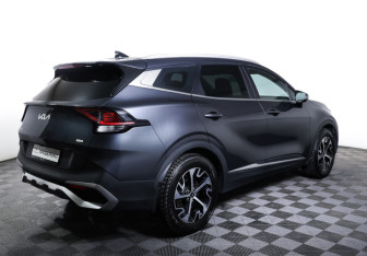 Подержанный автомобиль Kia Sportage 2022 года (5 фото)