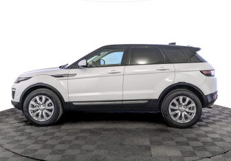 Подержанный автомобиль Land Rover Range Rover Evoque 2018 года (8 фото)