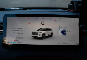 Подержанный автомобиль Jaecoo J7 2023 года (28 фото)