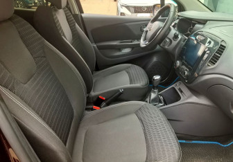 Подержанный автомобиль Renault Kaptur 2019 года (12 фото)