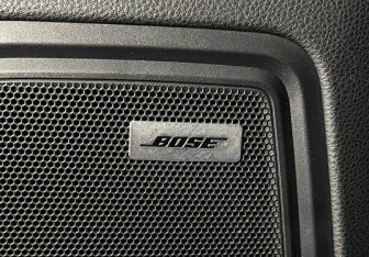 Подержанный автомобиль Porsche Macan 2014 года (20 фото)