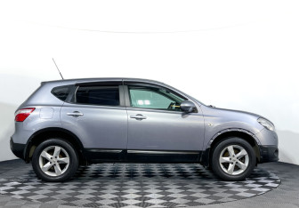 Подержанный автомобиль Nissan Qashqai 2011 года (4 фото)