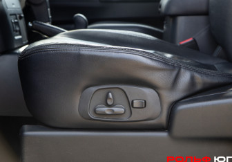 Подержанный автомобиль Mitsubishi Pajero 2007 года (14 фото)