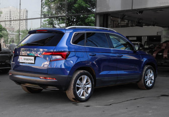 Подержанный автомобиль Skoda Karoq 2020 года (4 фото)