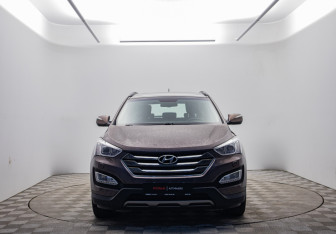 Подержанный автомобиль Hyundai Santa Fe 2013 года (2 фото)