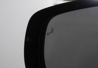 Подержанный автомобиль Chery Tiggo 8 Pro Max 2023 года (18 фото)