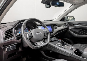 Подержанный автомобиль Haval F7x 2022 года (17 фото)