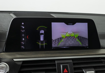 Подержанный автомобиль BMW X3 2020 года (15 фото)