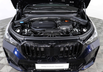 Новый BMW X1 2025 (10 фото)