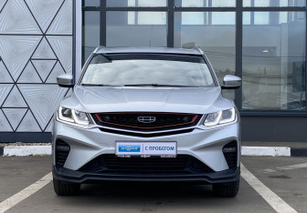 Подержанный автомобиль Geely Coolray 2021 года (2 фото)