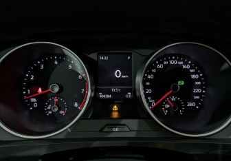 Подержанный автомобиль Volkswagen Tiguan 2019 года (16 фото)